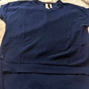 BCBG Max Azria  hi low sweater short sleeve size xs